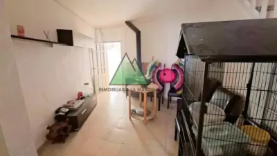 Chalet in Villanueva de Tapia photo 4