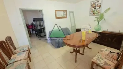 Chalet in Villanueva de Tapia photo 3