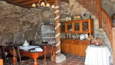 Chalet on Calle Ou-402, 1 photo 16