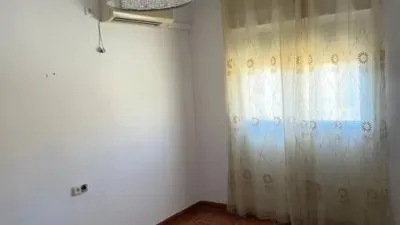 Apartment in Peligros photo 10
