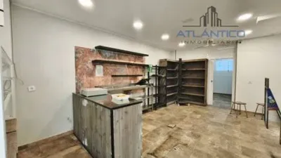 Local comercial en alquiler en Avenida de la Concordia, cerca de Calle de Fariña Ferreño - Vista 2