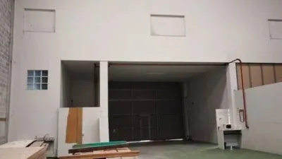 Nave industrial en alquiler en Avenida de Almeiras - Vista 2