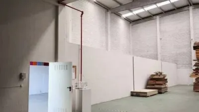 Nave industrial en alquiler en Avenida de Almeiras - Vista 3