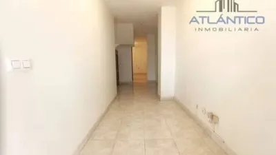 Local comercial en venta en Calle de las Damas - Vista 2