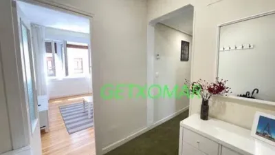 Piso en venta en Areeta en Areeta por 299.000