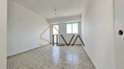 Piso – Oleiros - Más