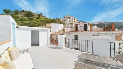 Casa en venta en Sedella, Sedella de 298.000 €