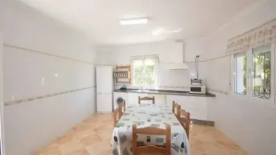 Chalet en alquiler en Calle Avenida 28 de Febrero, 68, Conil de la Frontera de 900 €<span>/mes</span>