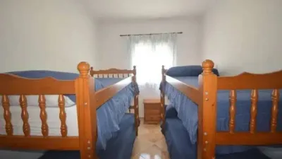 Chalet en alquiler en Calle Avenida 28 de Febrero, 68, Conil de la Frontera de 900 €<span>/mes</span>