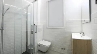 Piso en alquiler en Jerónimos - Imagen 6