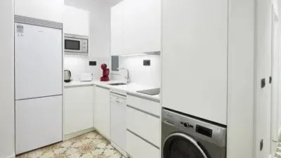 Piso en alquiler en Jerónimos - Imagen 7