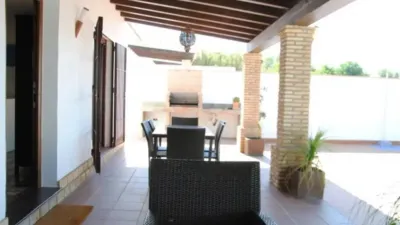 Chalet en alquiler en Carretera de Barrio Nuevo, Barrio Nuevo (Conil de la Frontera) de 1.100 €<span>/mes</span>