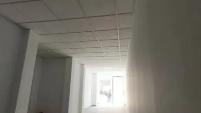 Local comercial en alquiler en Calle Rosario, cerca de Calle de Dionisio Guardiola - Vista 2