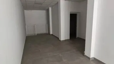 Local comercial en alquiler en Calle Rosario, cerca de Calle de Dionisio Guardiola - Vista 3