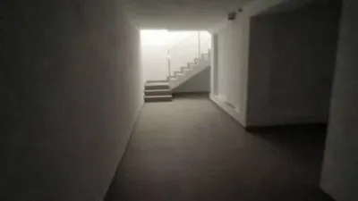 Local comercial en alquiler en Calle Rosario, cerca de Calle de Dionisio Guardiola - Más