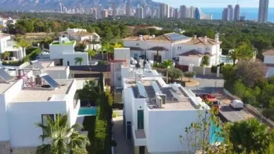 Chalet in Golf Bahía Urbanisation photo 9