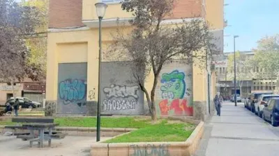 Local comercial en calle de Lasierra Purroy — foto 5