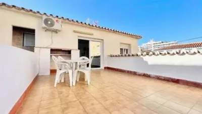 Chalet on Calle de Miguel Márquez photo 5