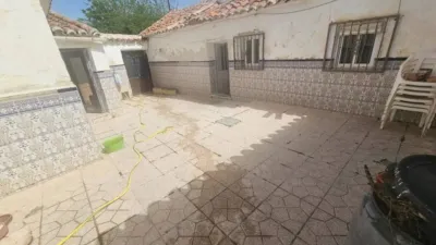 Chalet en venta en Calle de Santa Bárbara, cerca de Ronda de Castilla La Mancha - Vista 4