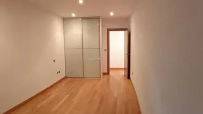 Apartment on Avenida del Doctor Diego Madrazo photo 9