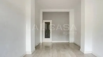 Apartment in El Clot photo 4