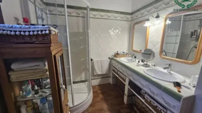 Chalet in El Molar photo 14