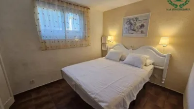 Chalet in El Molar photo 23