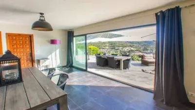 Chalet in Maryvilla photo 12