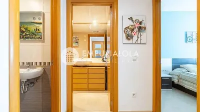Piso en venta en Carrer de Viena, cerca de Carrer d' Osla, Els Grecs-Mas Oliva (Roses) de 215.000 €
