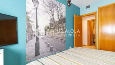Piso en venta en Carrer de Viena, cerca de Carrer d' Osla, Els Grecs-Mas Oliva (Roses) de 215.000 €