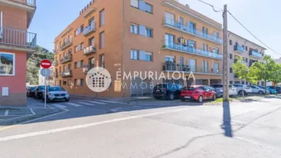 Piso en venta en Carrer de Viena, cerca de Carrer d' Osla, Els Grecs-Mas Oliva (Roses) de 215.000 €