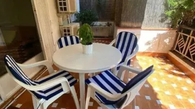 Apartment in Barri de Mar-Ribes Roges-Plaça de la Sardana photo 3