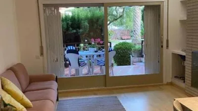 Apartment in Barri de Mar-Ribes Roges-Plaça de la Sardana photo 6