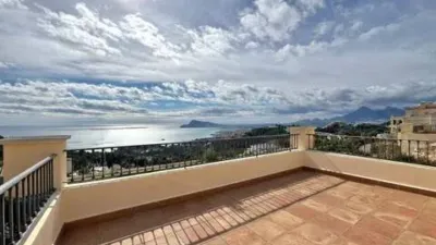 Penthouse on Calle de Alemania photo 2
