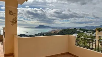 Penthouse on Calle de Alemania photo 4
