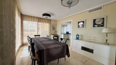 Penthouse on Calle de Alemania photo 9