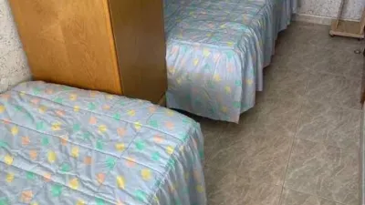 Piso en alquiler en Carrer de Vila-seca, Regueral-Prat d'en Forès (Cambrils) de 3.600 €<span>/mes</span>