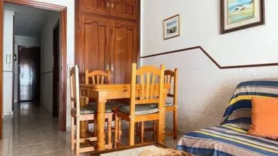 Piso en alquiler en Carrer de Vila-seca, Regueral-Prat d'en Forès (Cambrils) de 3.600 €<span>/mes</span>