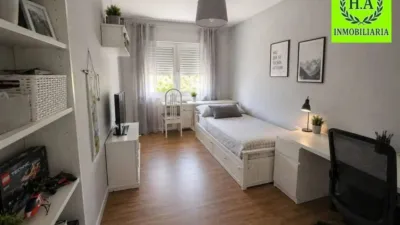 Chalet in El Molar photo 4
