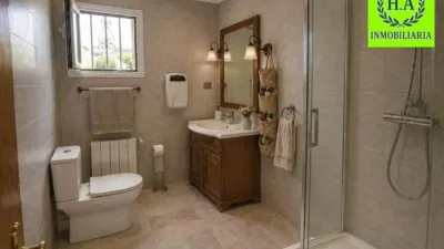 Chalet in El Molar photo 8