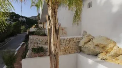 Chalet on Costa Esmeralda Street photo 4