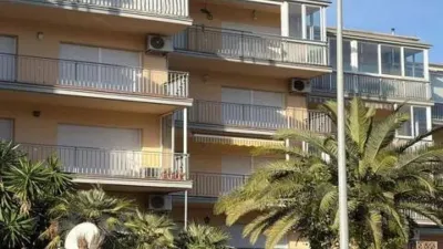 Piso en venta en Avinguda de la Bocana, cerca de Avinguda de la Platja, Santa Margarida (Roses) de 175.000 €