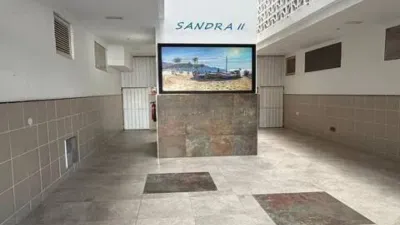 Piso en venta en Avinguda de la Bocana, cerca de Avinguda de la Platja, Santa Margarida (Roses) de 175.000 €