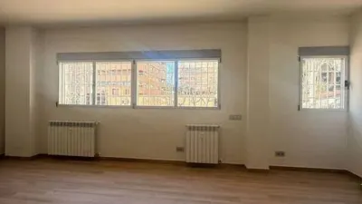 Piso en alquiler en Calle de Vegafría - Imagen 3