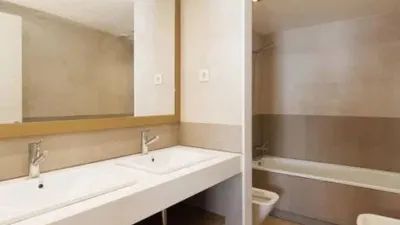 Chalet en alquiler en Centre, Centre (Distrito Centre-Covadonga. Sabadell) de 3.110 €<span>/mes</span>