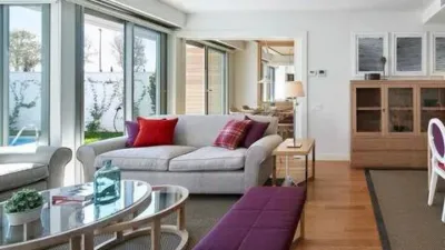 Casa adosada en alquiler en Centre, Centre (Distrito Centre-Covadonga. Sabadell) de 3.110 €<span>/mes</span>