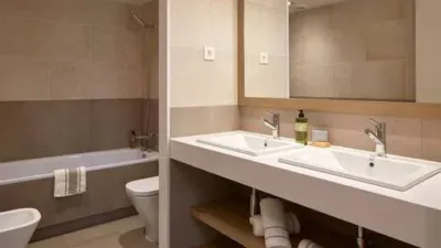 Casa adosada en alquiler en Centre, Centre (Distrito Centre-Covadonga. Sabadell) de 3.110 €<span>/mes</span>