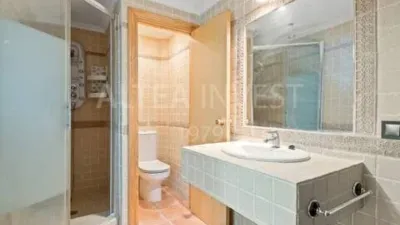 Chalet on Carrer Castanyers photo 15