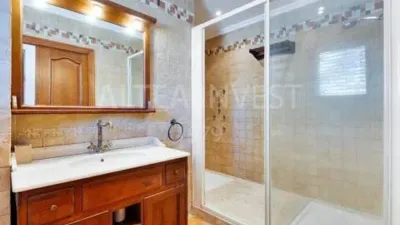 Chalet on Carrer Castanyers photo 17