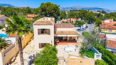 Chalet on Carrer Castanyers photo 42